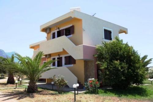 Terpsichore Apartments Kyparissia Exterior foto