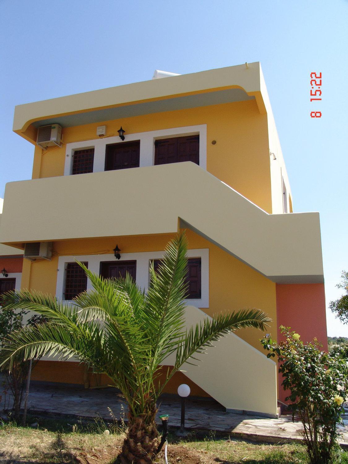 Terpsichore Apartments Kyparissia Exterior foto